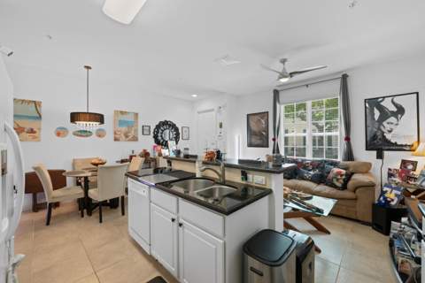 701 SW 1st Terrace, Pompano Beach FL - photo 9 of 27