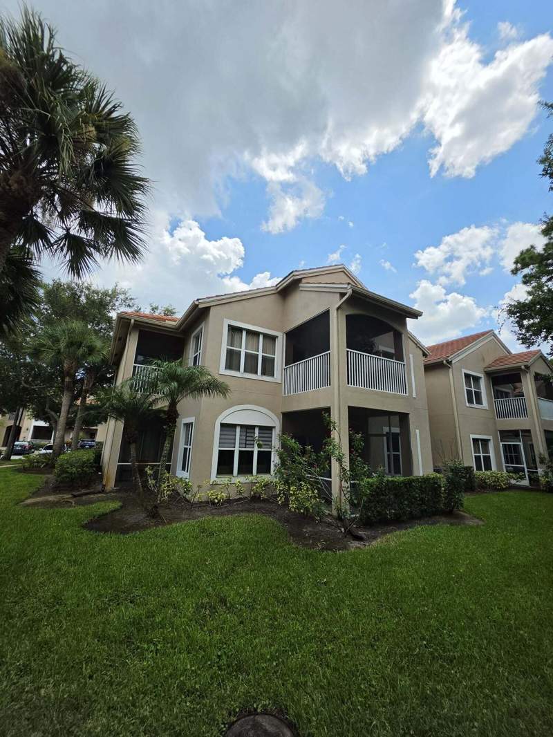 2 bedroom Condominium at 9946 Perfect Drive, GOLF VILLAS CONDOMINIUM, Port St. Lucie — photo 4