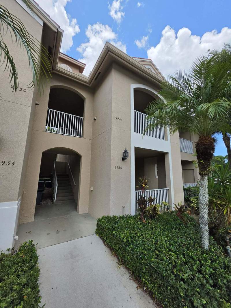 2 bedroom Condominium at 9946 Perfect Drive, GOLF VILLAS CONDOMINIUM, Port St. Lucie — photo 2
