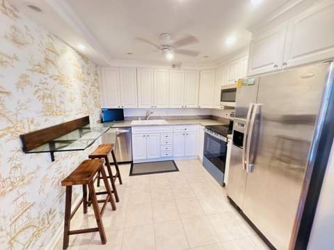 2029 Farnham O, Deerfield Beach FL - photo 8 of 66