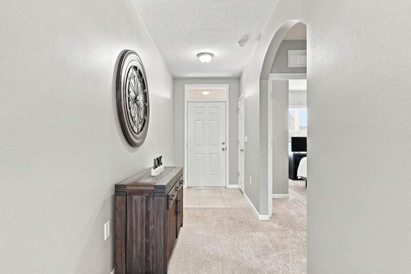 4 bedroom Single Family Residence at 1617 SE Shepard Lane, Port St Lucie Section 13, Port St. Lucie — photo 5