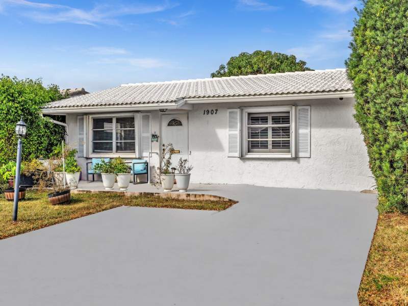2 bedroom Single Family Residence at 1907 SW 22nd Avenue, Palm Beach Leisureville Sec 10, Boynton Beach — photo 2