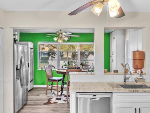 1907 SW 22nd Avenue, Boynton Beach FL - photo 19 of 63