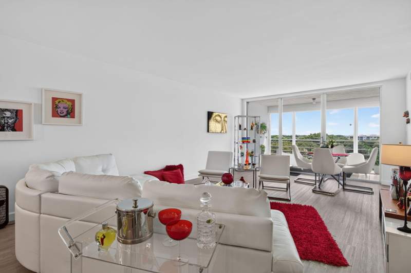 2 bedroom Condominium at 575 Oaks Lane #709, No 61 Palm-Aire Country Club, Pompano Beach — photo 5
