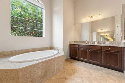 114 Carmela Court, Jupiter FL - photo 23 of 47