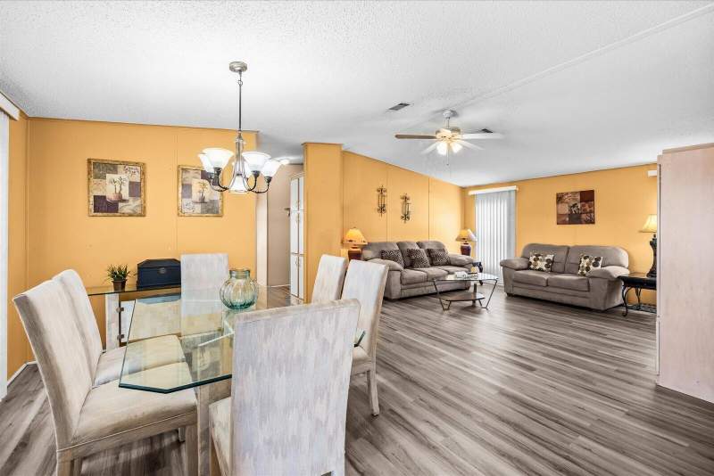 2 bedroom Manufactured Home at 3793 Satinwood Court, Savanna Club Plat III, Port St. Lucie — photo 4