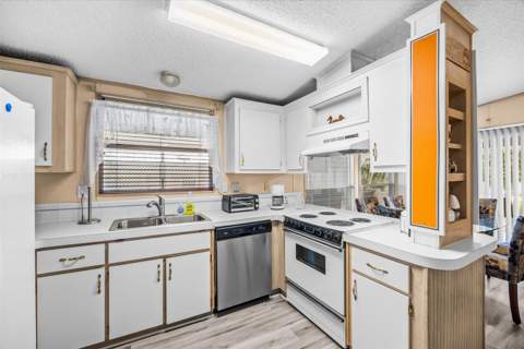 3793 Satinwood Court, Port St. Lucie FL - photo 11 of 51