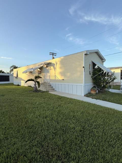 5000 SE Federal Highway #193, Stuart FL - photo 8 of 40