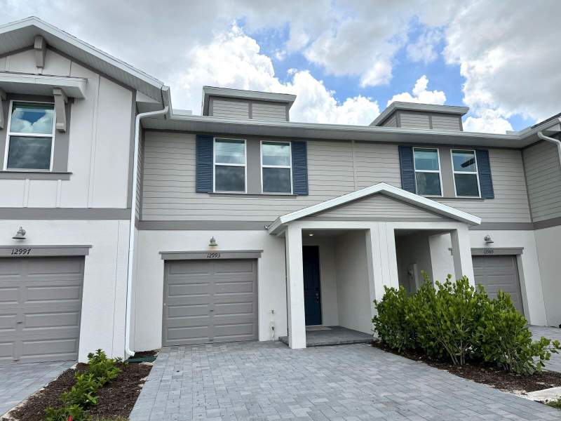 3 bedroom Townhouse at 12993 SW Forli Way, Central Park, Port St. Lucie — photo 2