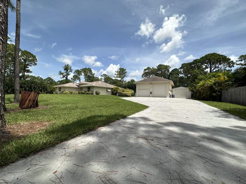 3 bedroom Single Family Residence at 16193 72nd Road, Loxahatchee, Loxahatchee — photo 2