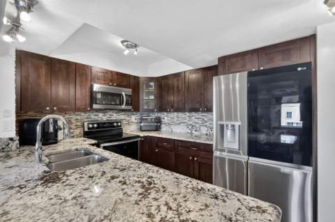 1501 S Flagler Drive #4B, West Palm Beach FL - photo 8 of 37