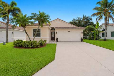 4912 NW 55th Boulevard, Coconut Creek FL - photo 11 of 33