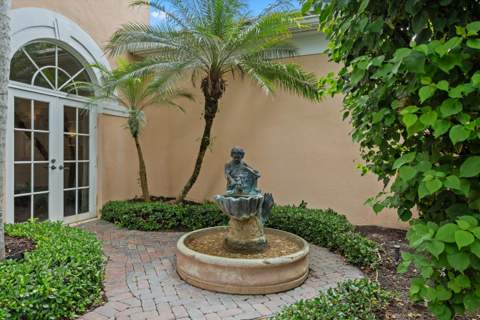 12893 Mizner Way, Wellington FL - photo 8 of 52