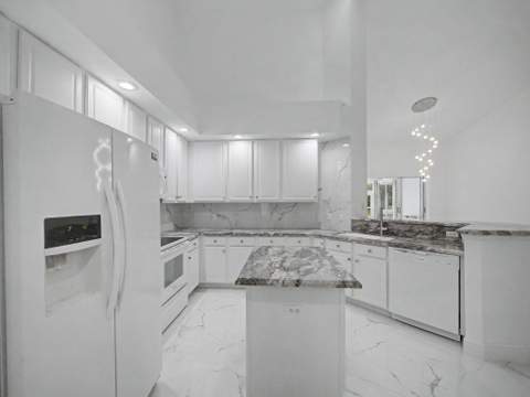 1580 SW Harbour Isles Circle, Port St. Lucie FL - photo 9 of 33