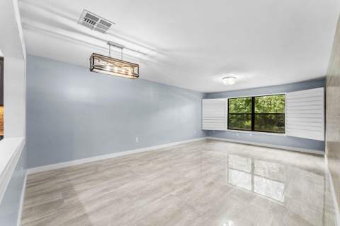 13095 Belhaven Court #5, Wellington FL - photo 8 of 20