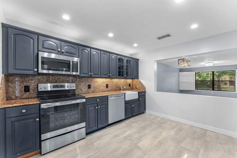 3 bedroom Condominium at 13095 Belhaven Court #5, Sheffield Woods At Wellington Condo, Wellington — photo 2