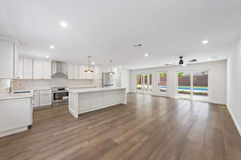 109 E Riverside Drive, Jupiter FL - photo 10 of 36