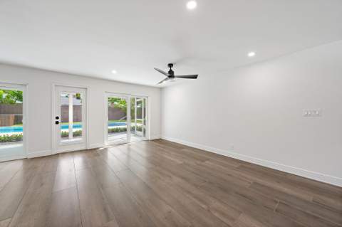 109 E Riverside Drive, Jupiter FL - photo 16 of 36