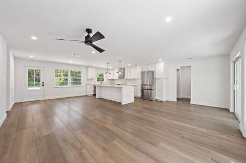 109 E Riverside Drive, Jupiter FL - photo 17 of 36