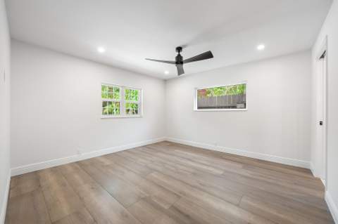 109 E Riverside Drive, Jupiter FL - photo 23 of 36