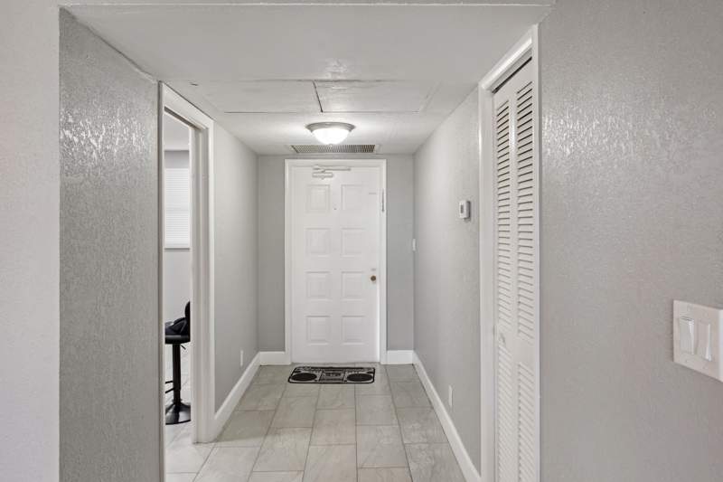2 bedroom Condominium at 2850 Forest Hills Boulevard #211, Lake Forest, Coral Springs — photo 5