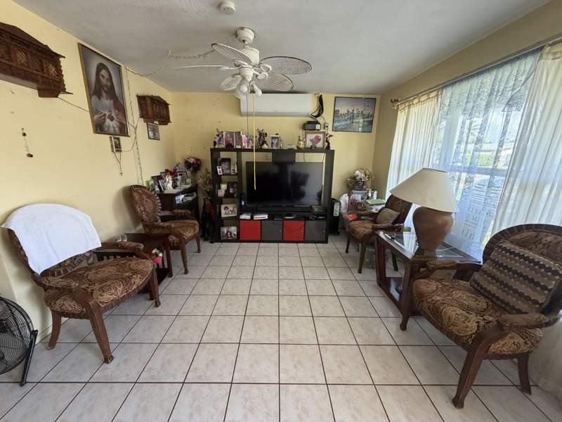 2 bedroom Single Family Residence at 6600 NW 24th Court, Sunrise Golf Village Sec 10, Sunrise — photo 3