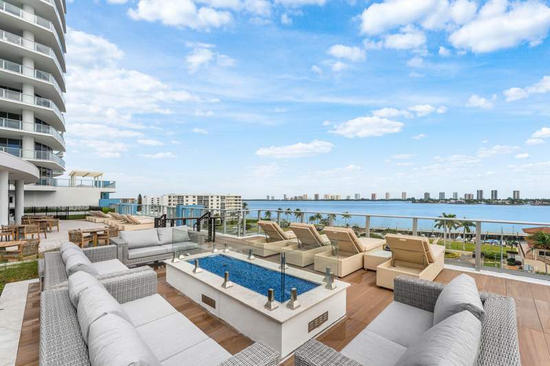 2 bedroom Condominium at 220 Lake Shore Dr Drive #1107, Nautilus 220 Condo, Lake Park — photo 5