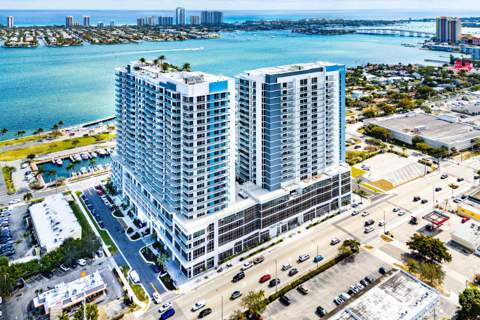 220 Lake Shore Dr Drive #1107, Lake Park FL - photo 6 of 74