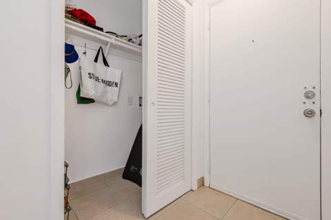 1000 NE 12th Avenue #104, Hallandale Beach FL - photo 14 of 25