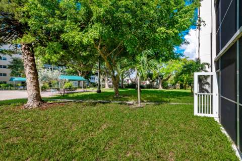 1000 NE 12th Avenue #104, Hallandale Beach FL - photo 24 of 25