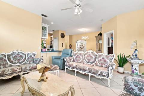532 NW Portofino Lane, Port St. Lucie FL - photo 13 of 61