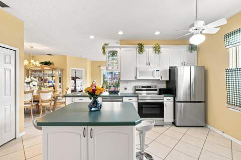 532 NW Portofino Lane, Port St. Lucie FL - photo 16 of 61