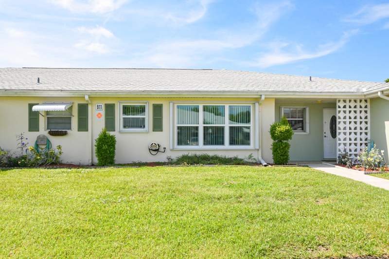 1 bedroom Condominium at 911 SAVANNAS POINT Drive #C, HIGH POINT OF FORT PIERCE CONDOMINIUM SECTION 1, Fort Pierce — photo 4