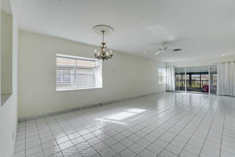 13679 Date Palm Court #B, Delray Beach FL - photo 16 of 46
