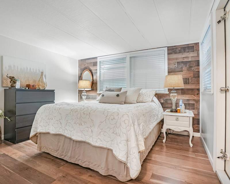 3 bedroom Mobile Home at 8500 SW 18th Place, Park City Sec Two, Davie — photo 5