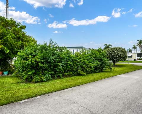 8500 SW 18th Place, Davie FL - photo 12 of 30