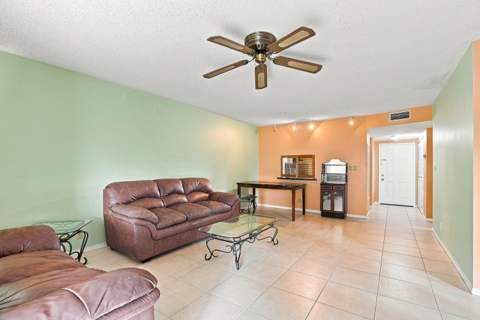 9200 SW 3rd Street #111, Boca Raton FL - photo 8 of 24