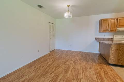 1566 SE Dewberry Court, Port St. Lucie FL - photo 8 of 37