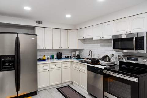 2850 Forest Hills Boulevard #211, Coral Springs FL - photo 9 of 24