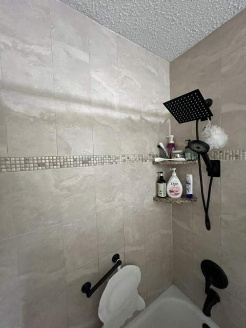 8435 NW 10th Street #B50, Plantation FL - photo 10 of 19