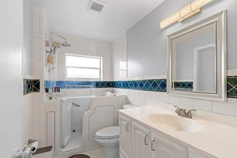 328 Hastings Street, Boca Raton FL - photo 15 of 38