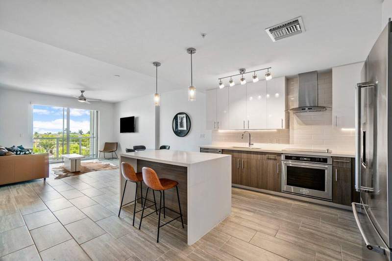 1 bedroom Condominium at 236 SE Fifth Avenue #303, 236 Fifth Avenue Condo, Delray Beach — photo 2