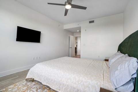 236 SE Fifth Avenue #303, Delray Beach FL - photo 13 of 44
