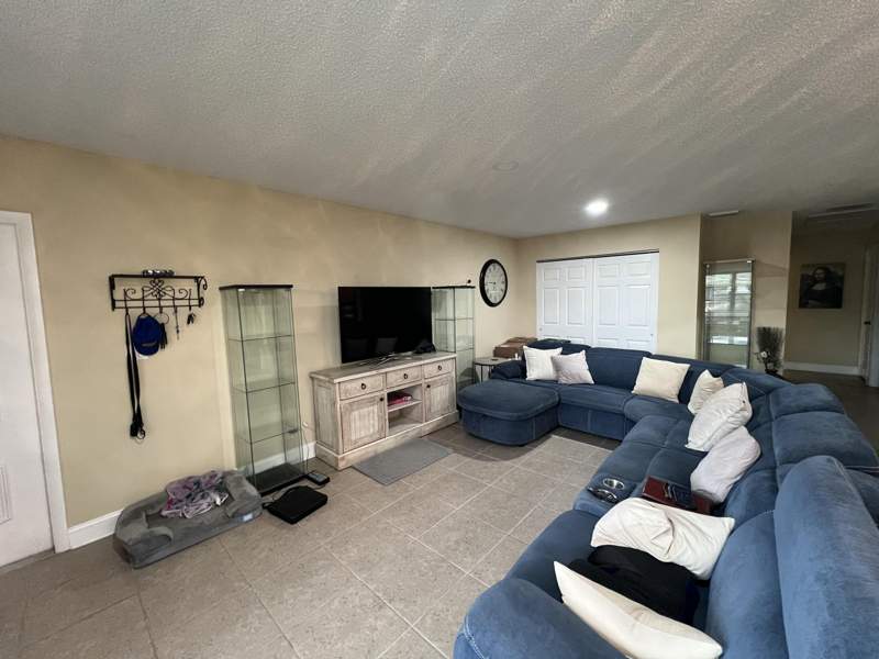 1 bedroom Condominium at 8435 NW 10th Street #B50, Lauderdale West Condo No III, Plantation — photo 4