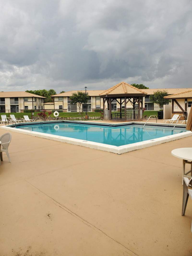 2 bedroom Condominium at 2337 NW 89th Drive #607, Brittany Court Condo, Coral Springs — photo 5