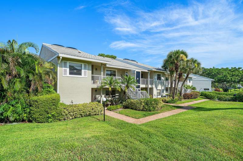 2 bedroom Condominium at 61 Eastgate Drive #C, Eastgate At Hunters Run, Boynton Beach — photo 2