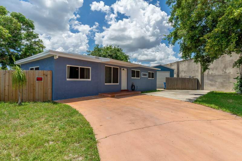 3 bedroom Single Family Residence at 1446 W Drew Street, Lantana Heights 7, Lantana — photo 3