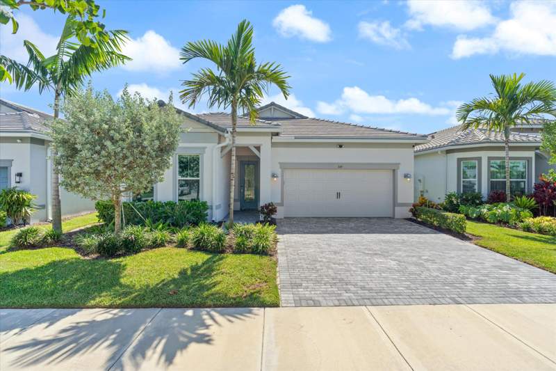 3 bedroom Single Family Residence at 349 Geillis Path, Enclave At Sherwood, Delray Beach — photo 2