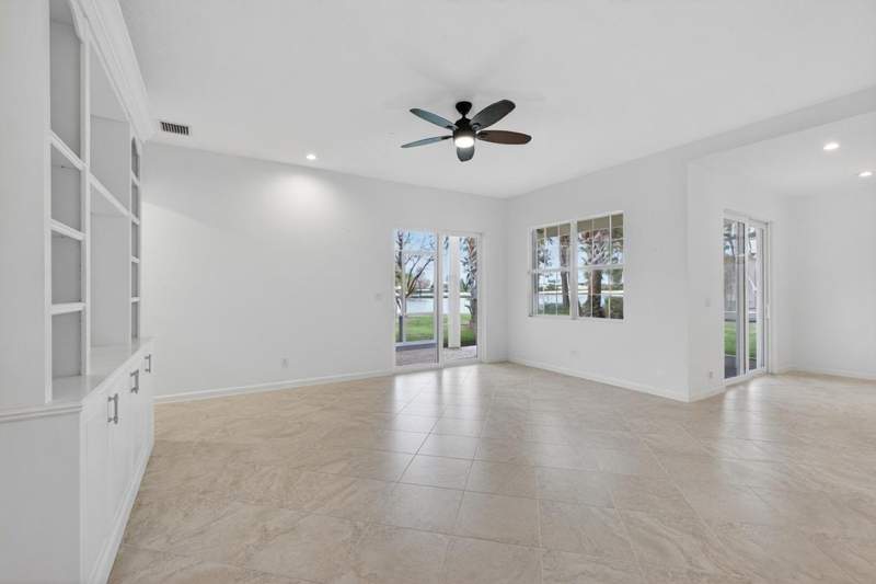 2 bedroom Condominium at 111 Tresana Boulevard #29, Jupiter Country Club Condo II, Jupiter — photo 5