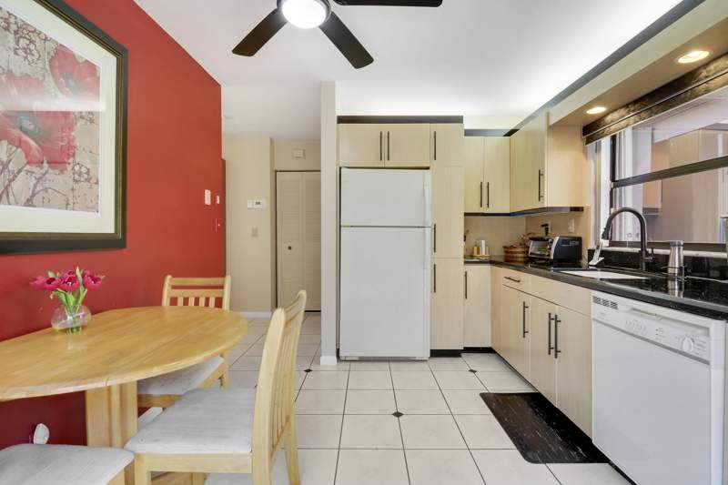 2 bedroom Single Family Residence at 5481 Mirror Lakes Boulevard, Mirror Lakes Pl 2, Boynton Beach — photo 5